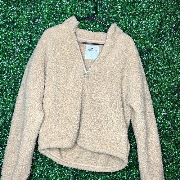 Sherpa Hollister jacket - Picture 1 of 4